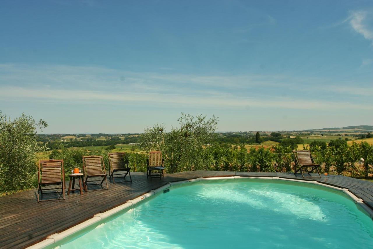 Castello Di - Residenza D'epoca Bed & Breakfast 4*