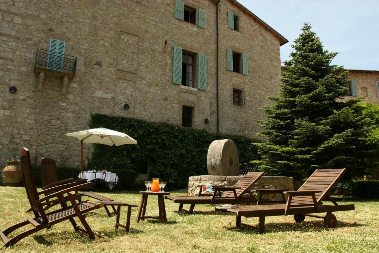 Castello Di - Residenza D'epoca Bed & Breakfast