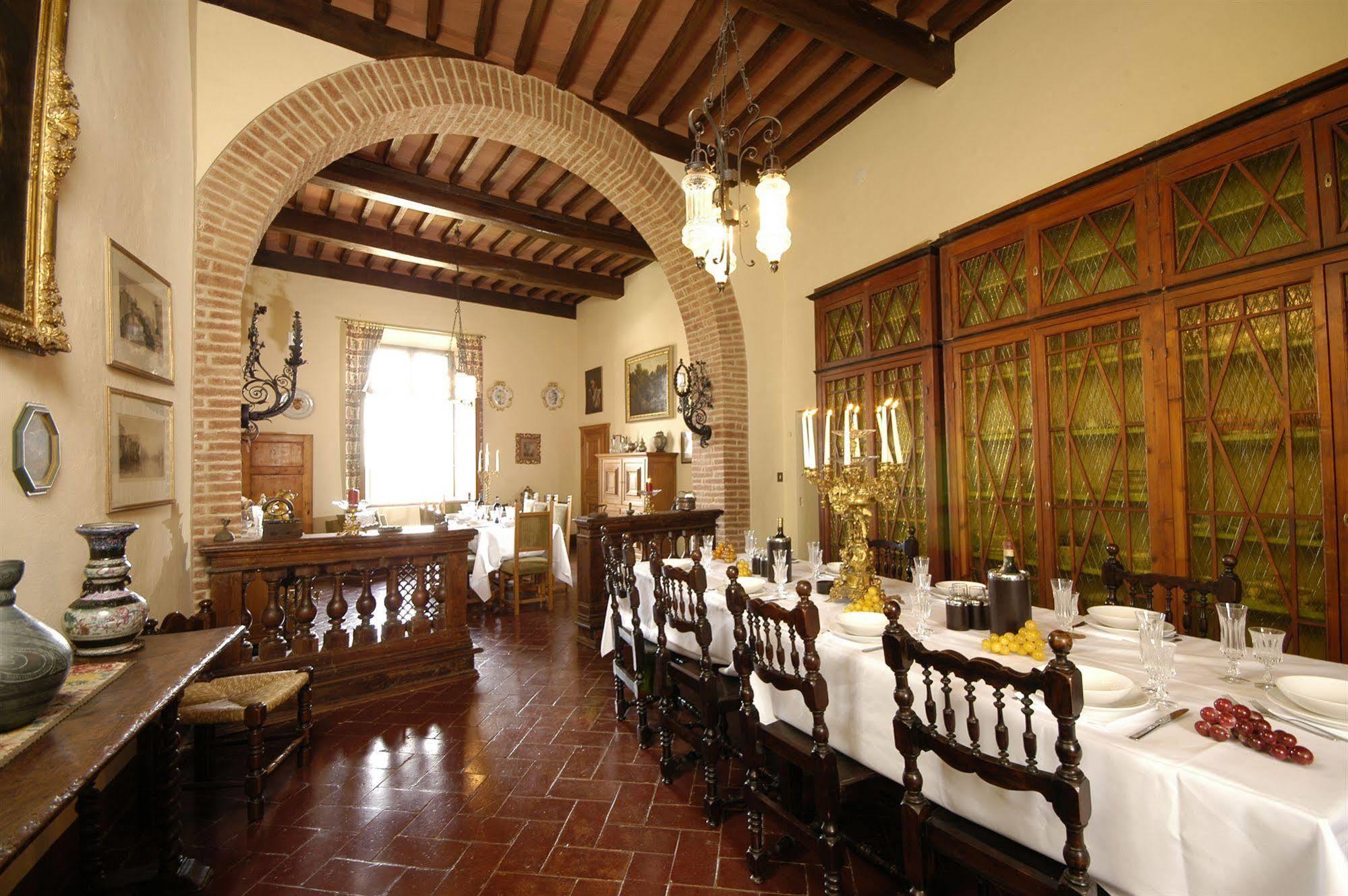 Bed & Breakfast Castello Di - Residenza D'epoca